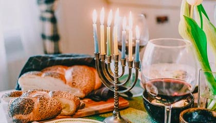 AYX官网-高校篮球比赛引入战术挑战机制加强赛事策略性，篮球比赛大学