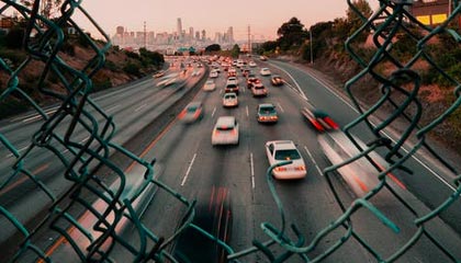 AYX官网-高校篮球比赛引入战术挑战机制加强赛事策略性，篮球比赛大学