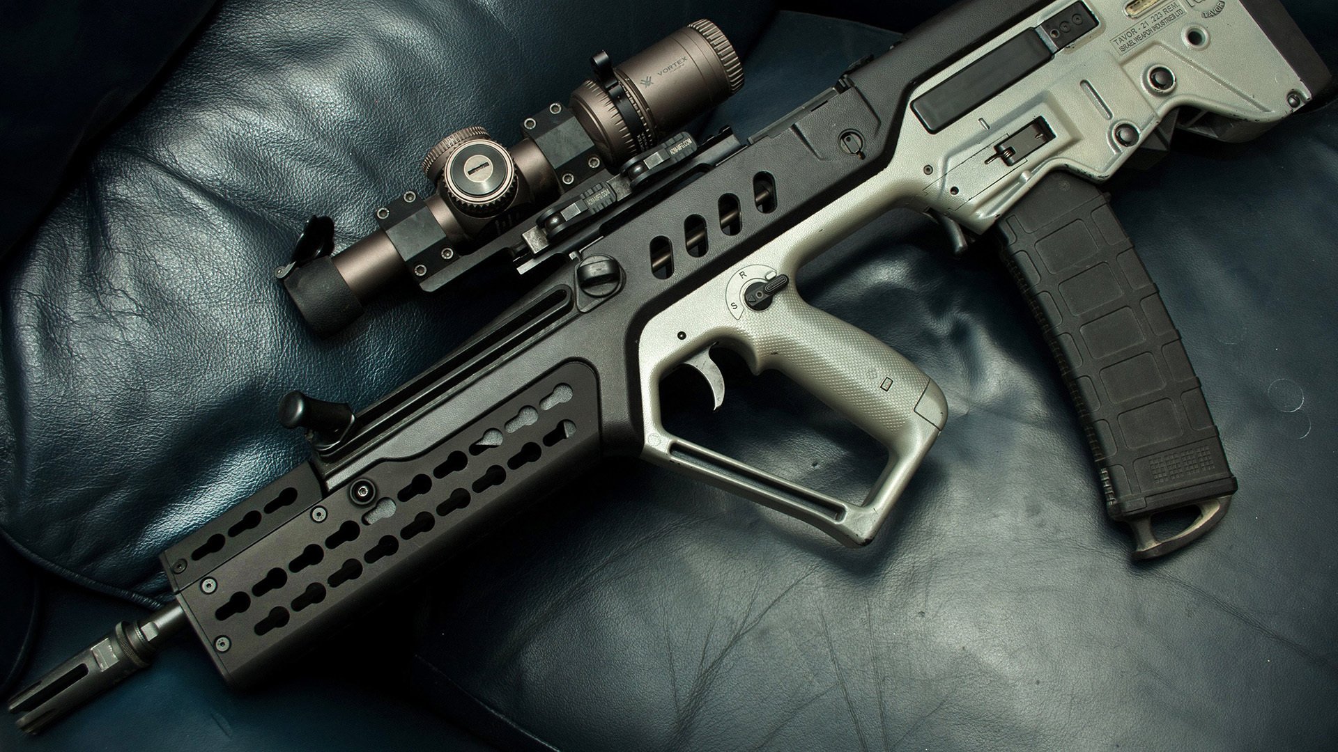 AYX官网-《Valorant年度总决赛，年轻战队逆袭夺冠》，valorant战绩