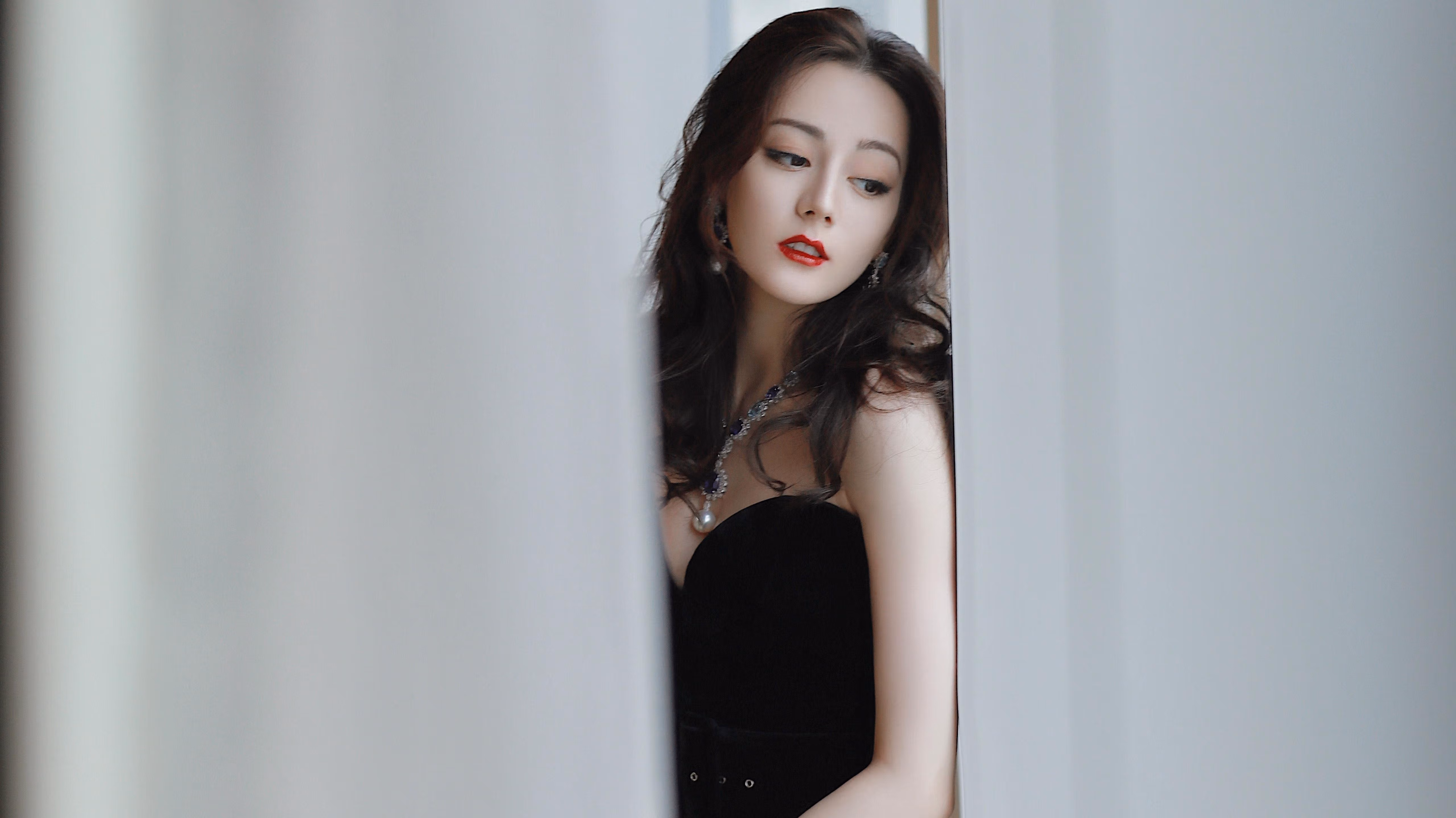 爱游戏综合娱乐-76人球队季后赛备战有条不紊，76人季后赛赛程表