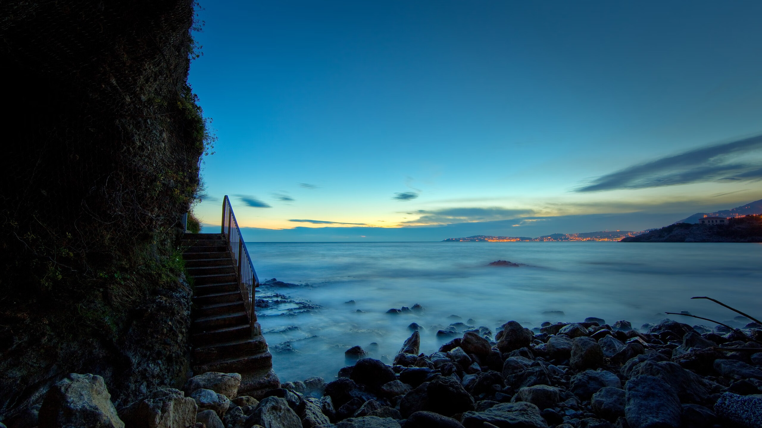 皇马门将神勇扑救，连续多次化险为夷，皇马门将神勇扑救,连续多次化险为夷的原因