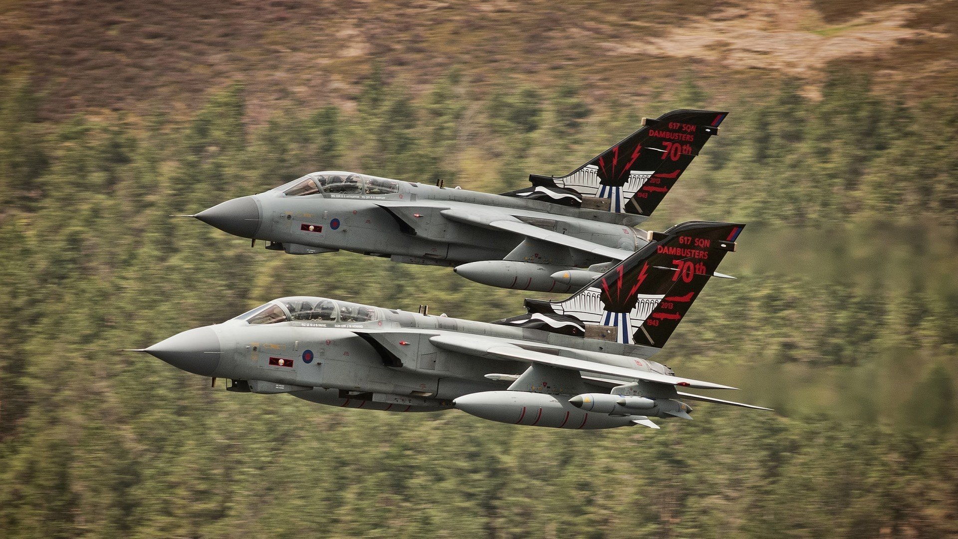 雄鹿击败勇士，常规赛巅峰对决中字母哥连续抢断建功，雄鹿字母哥fmvp