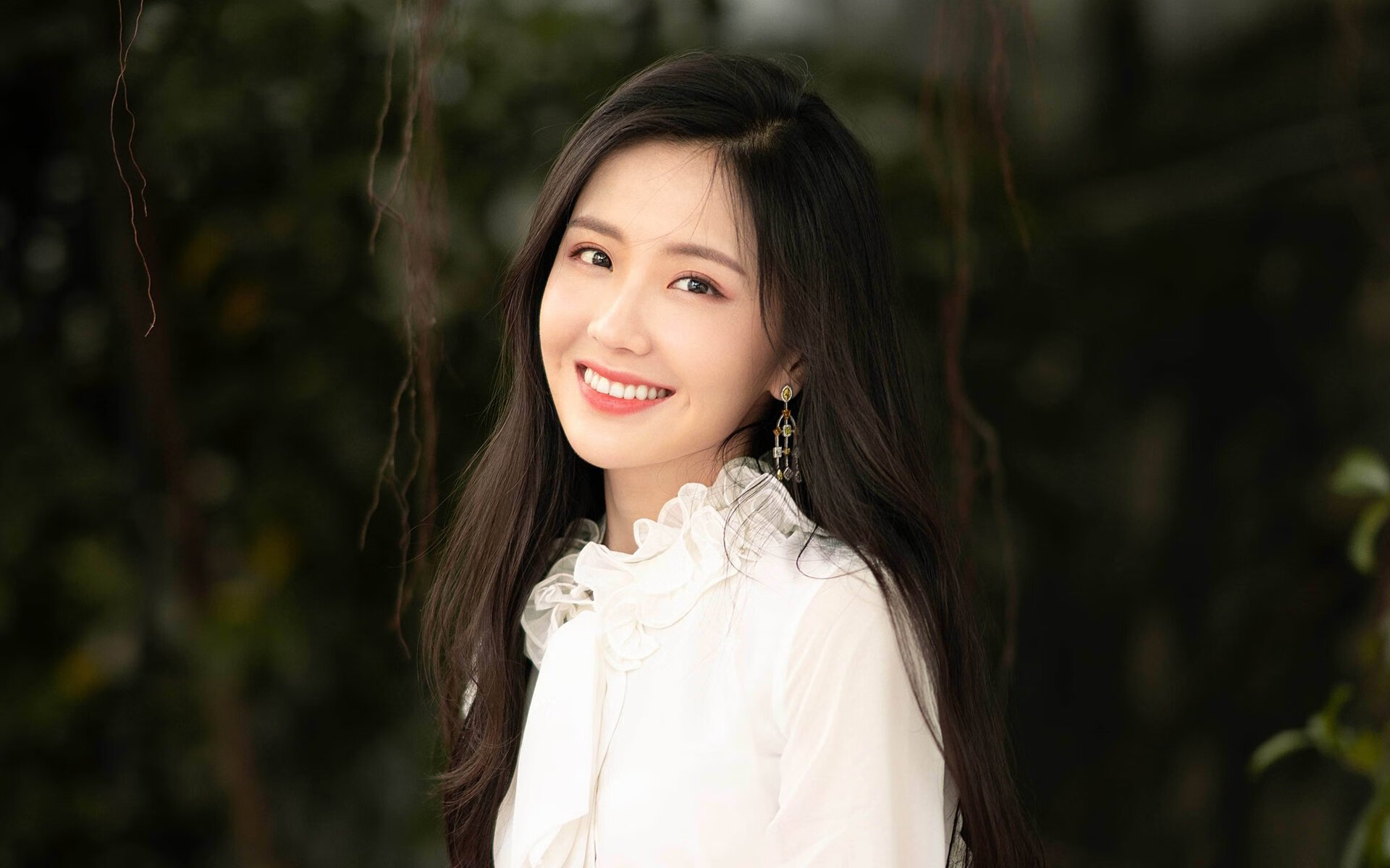 新闻中心披露体育教材更新及发放通知，学校体育教材